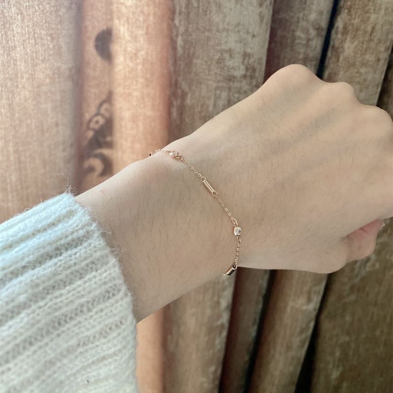 Enkel Ros Charm Armband För Dam I 18K Guld