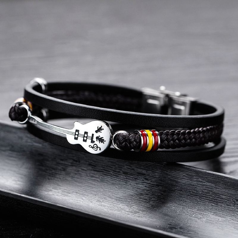 Gravyr Gitarr Charm Tre Tråd Läderarmband För Herr