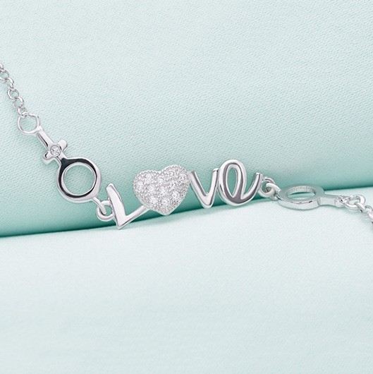 Koreansk Version Av Sött "Love" 925 Sterling Silver Inlagt Kubiskt Zirkonarmband