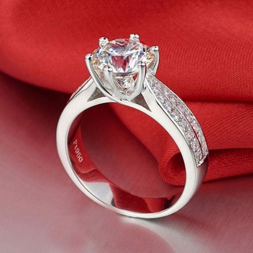 2.0 Karat Rundklippt Klassiskt 6-Stift Cubic Zirconia 925 Sterlingsilver Vigselring För Dam