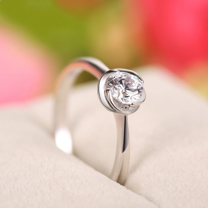 925 Sterling Silver Inlagd Utmärkt Cubic Zirconia Förlovningsring