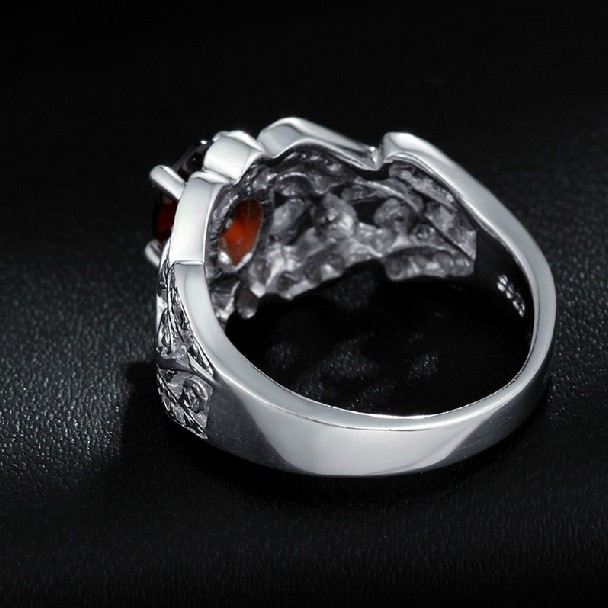 925 Sterling Silver Naturvin Röd Granatring