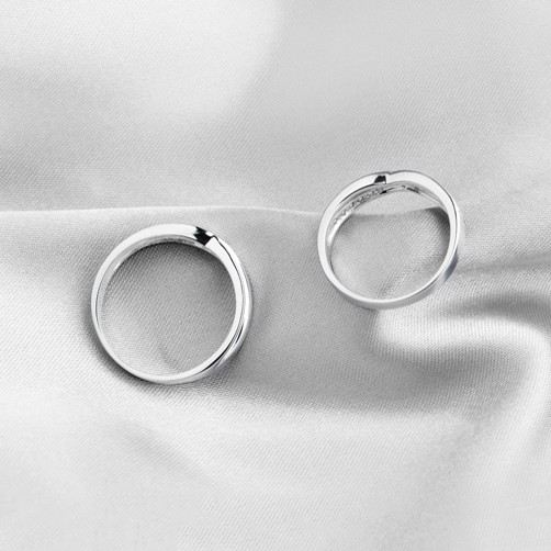 Elegant Och Unik Ihålig Parring I 925 Sterling Silver