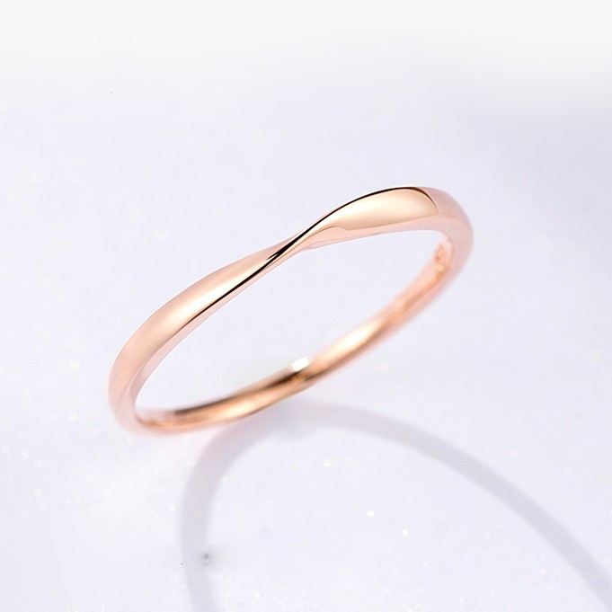 Mobius Remsa Rosa Guld Färg S925 Sterling Silver Älskare Par Ringar