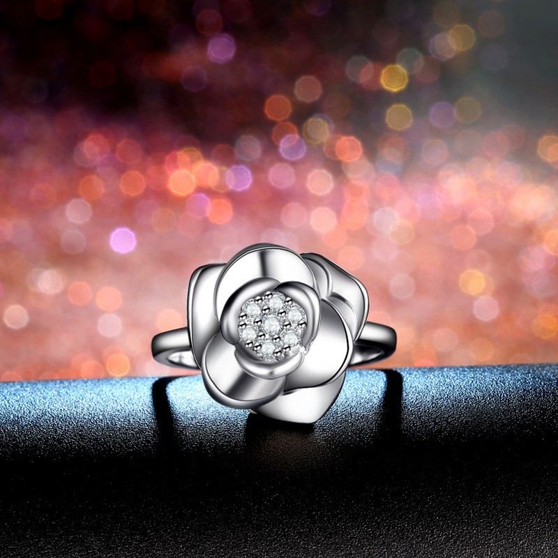 Ren Och Ädel Blomma Form 925 Sterling Silver Förlovningsring