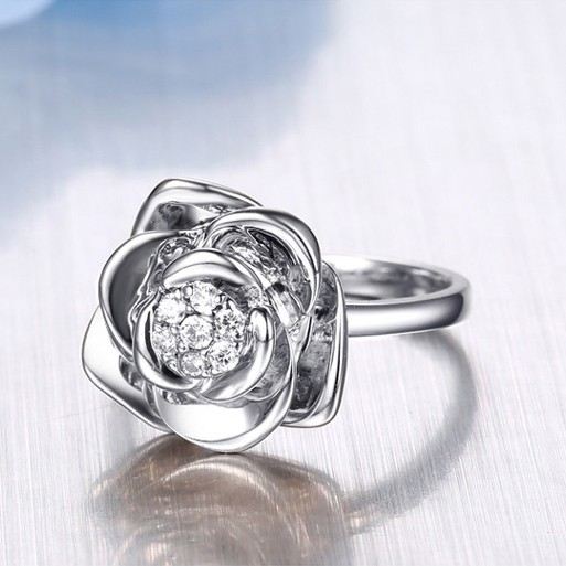 Ren Och Ädel Blomma Form 925 Sterling Silver Förlovningsring