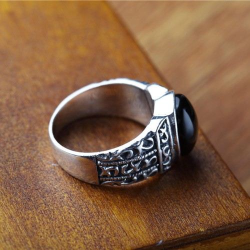 Retro Atmosfär 925 Sterling Silver Inlagt Svart Onyx Herrring