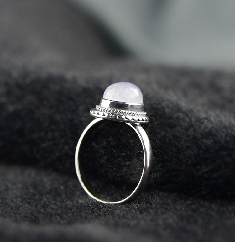 Romantisk Estetisk 925 Sterling Silver Inlagd Naturlig Månsten Ring