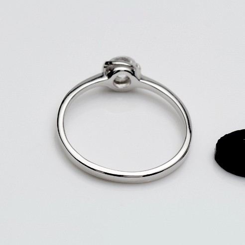 Smal Kompakt 925 Sterling Silver Inlagd Kubisk Zirkoniumförlovningsring