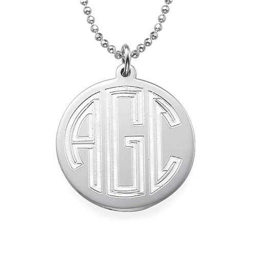 Graverat Blockmonogramhalsband