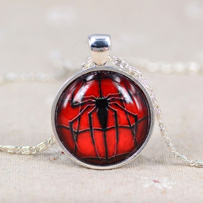 Mode Spider-Man Spindelmönster Tid Ädelsten Halsband